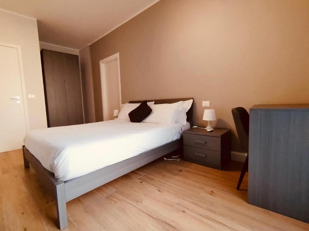 Hh Hermoso Housing 아스티 외부 사진