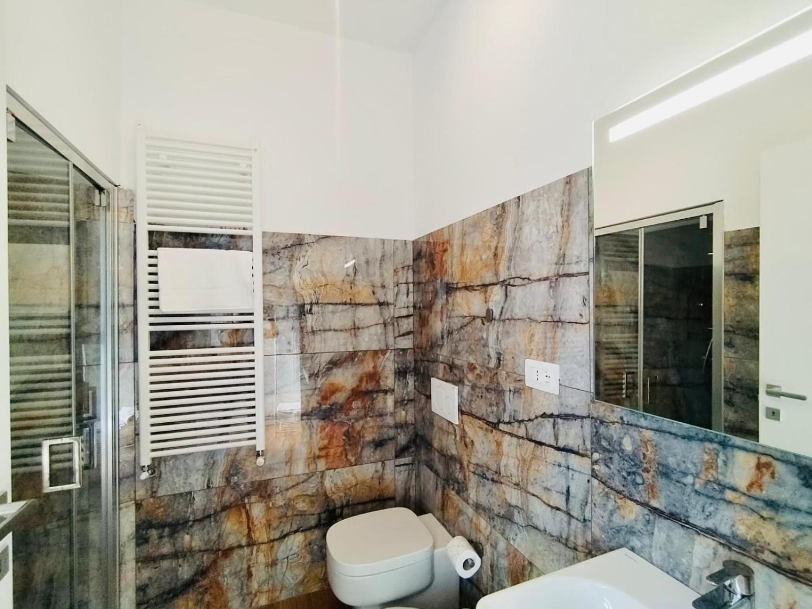 Hh Hermoso Housing 아스티 외부 사진